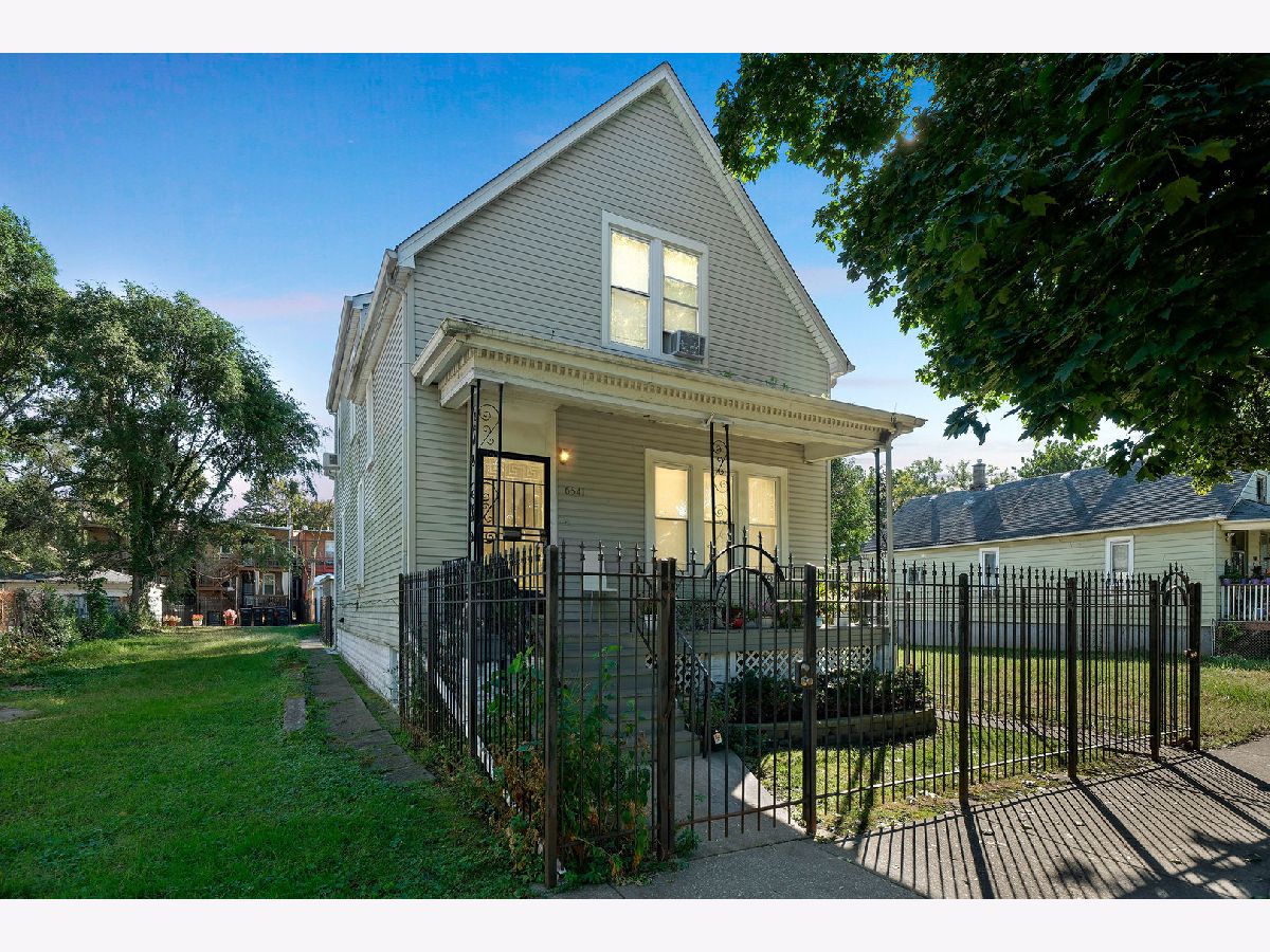  For Sale Chicago Illinois, 6541 Carpenter Street
