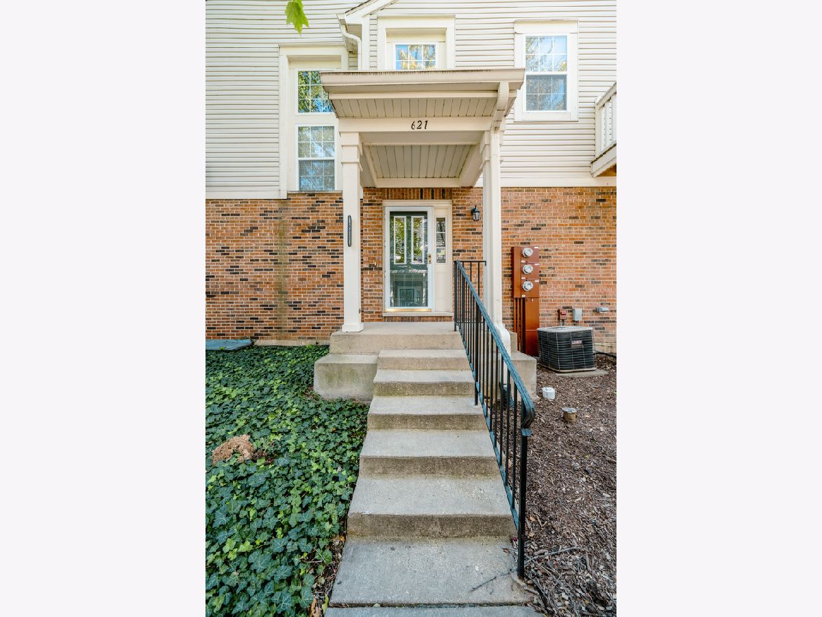  For Sale Addison Illinois, 621 Natalie Lane