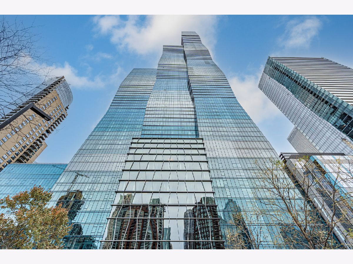  For Sale Chicago Illinois, 363 Wacker Drive