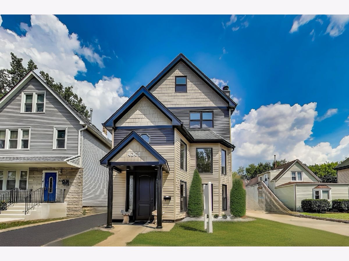  For Sale Chicago Illinois, 4305 Mobile Avenue