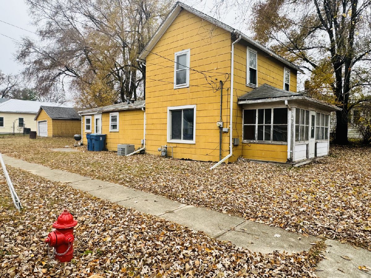  Sold Utica Illinois, 451 Church