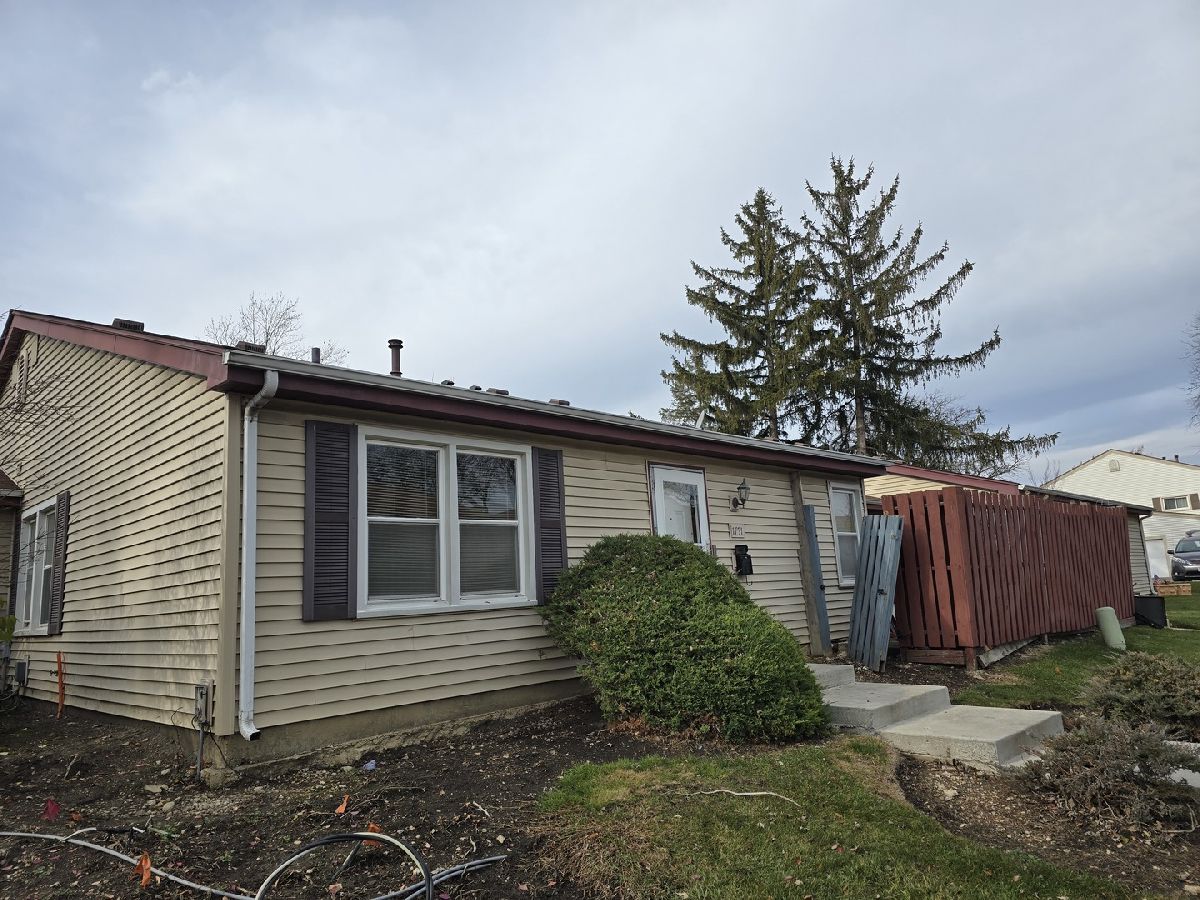  Rented Hoffman Estates Illinois, 1751 Queensbury