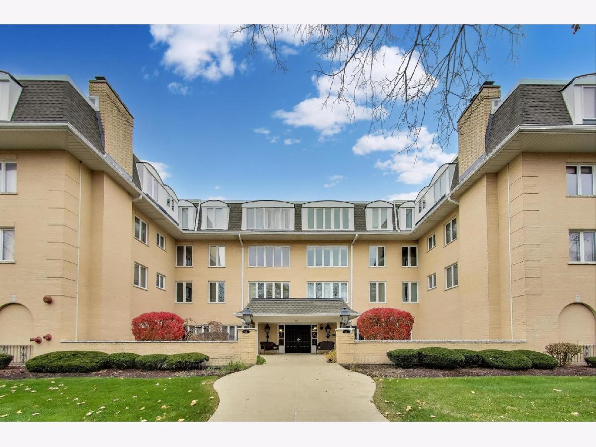  For Sale La Grange Illinois, 75 6th Avenue