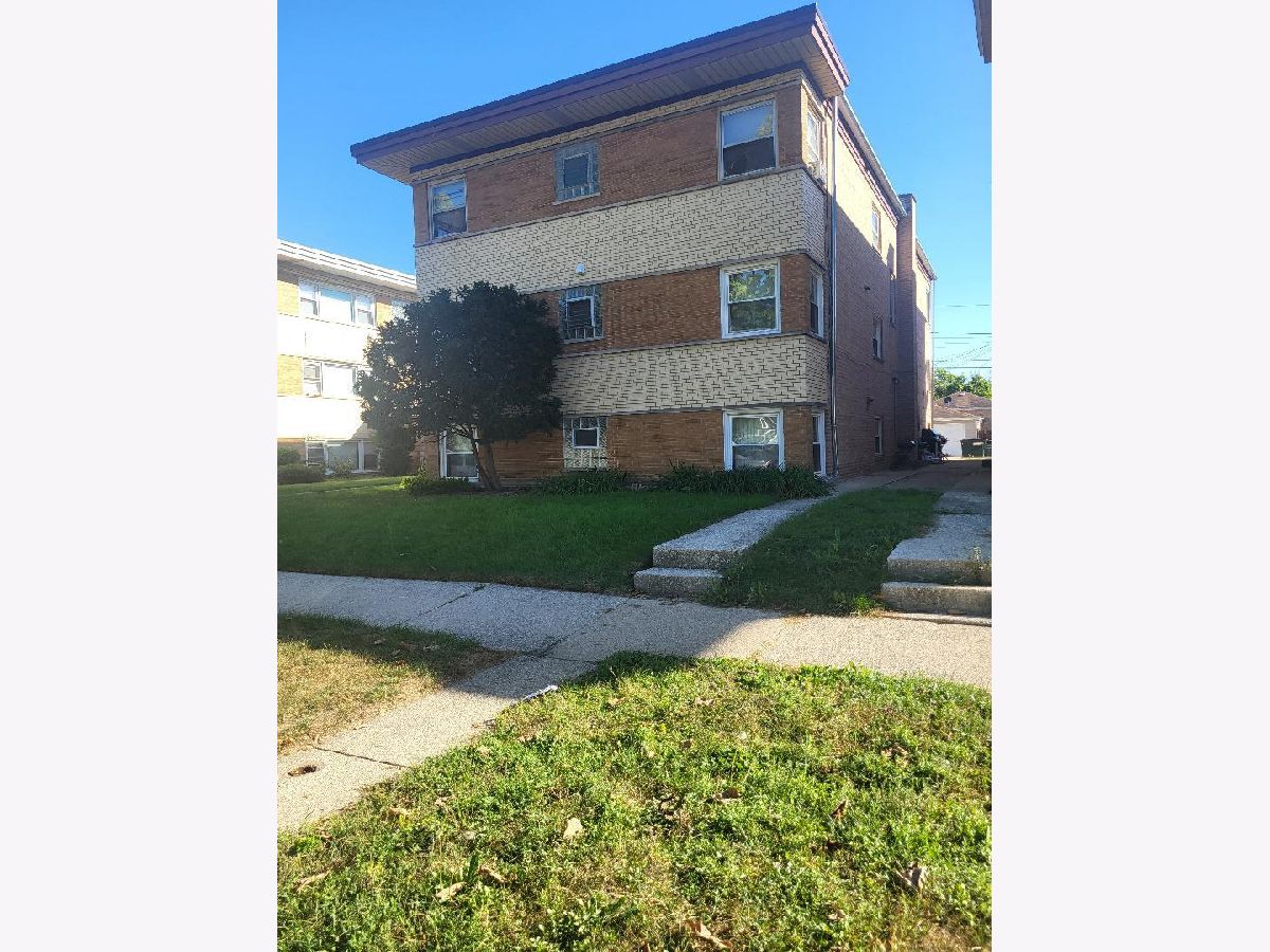  For Sale Bellwood Illinois, 3512 Warren Avenue