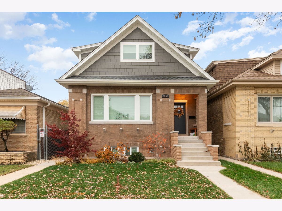  For Sale Chicago Illinois, 3806 Nordica Avenue