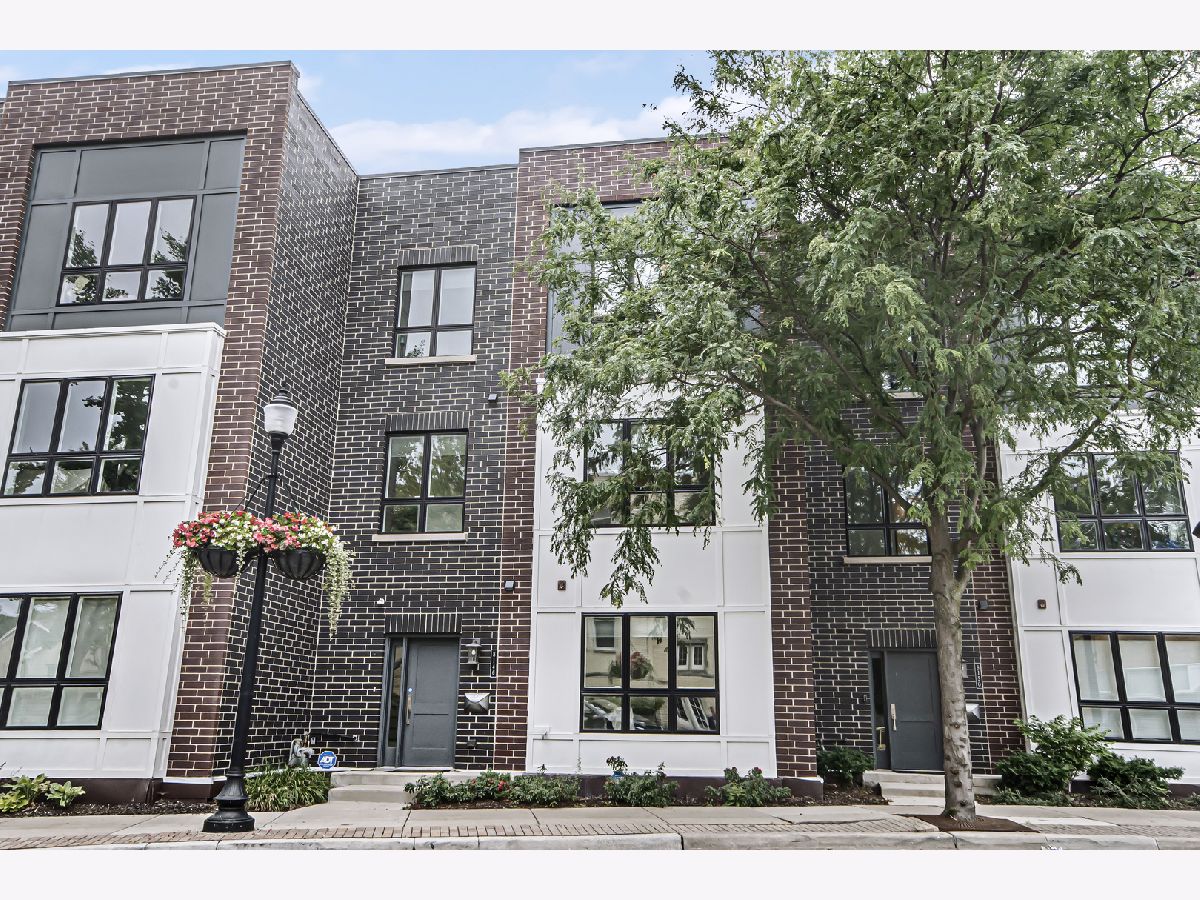  Rented Skokie Illinois, 8146 Lincoln