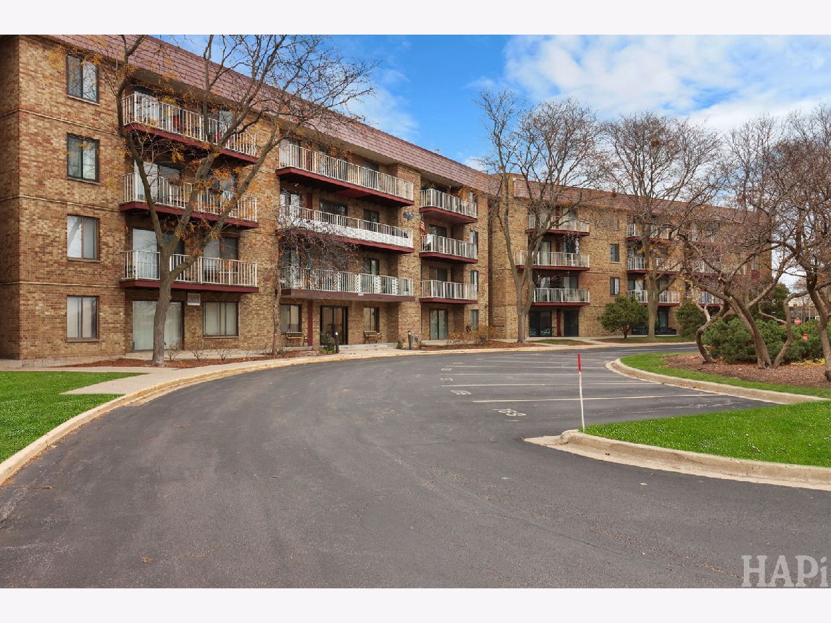  For Sale Rolling Meadows Illinois, 5400 Astor Lane