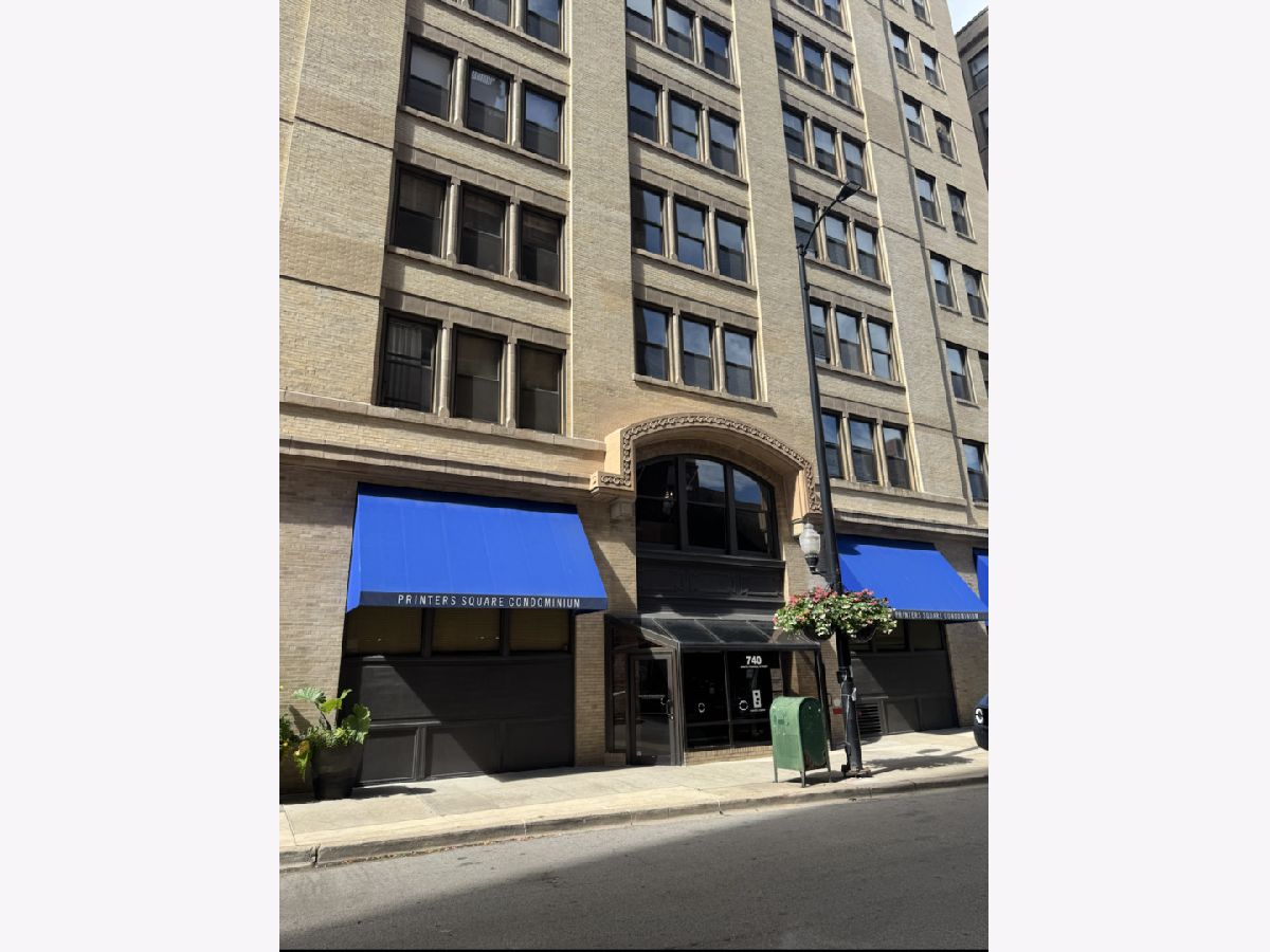  Rented Chicago Illinois, 740 Federal