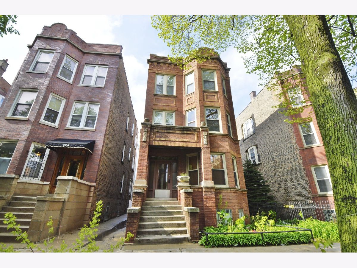  Rented Chicago Illinois, 2336 Iowa