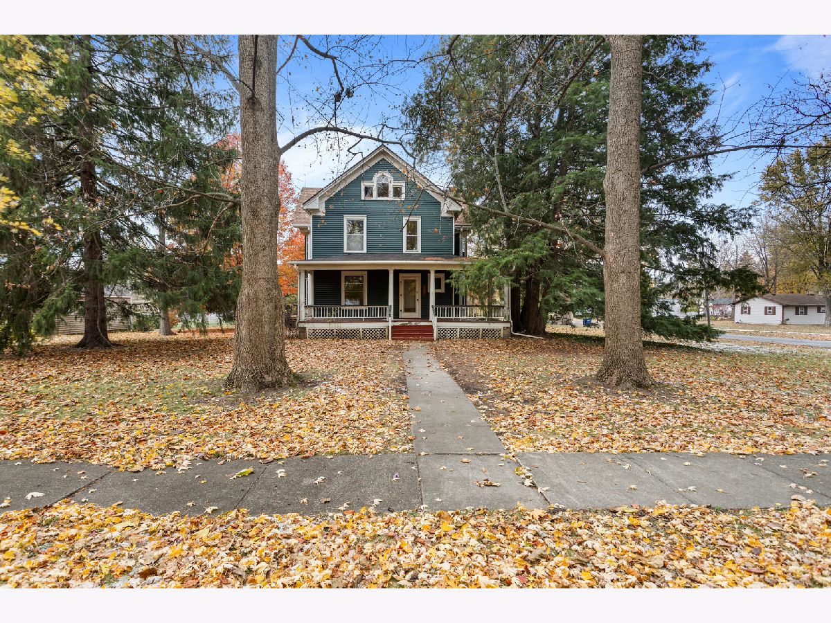  For Sale Mansfield Illinois, 302 Main Street