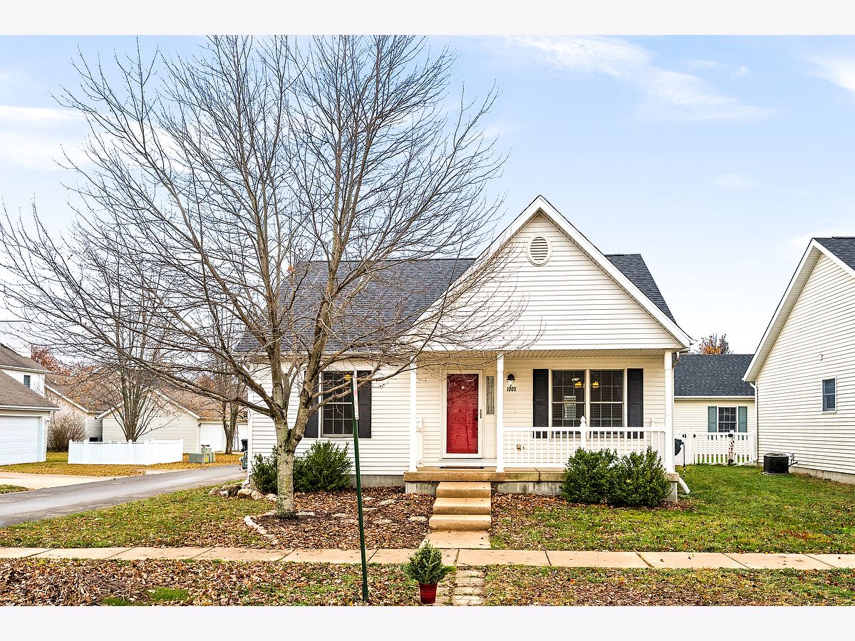  For Sale Normal Illinois, 1005 Perry Lane