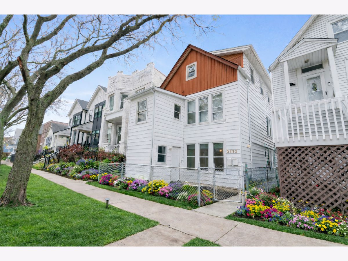  Rented Chicago Illinois, 2432 Carmen