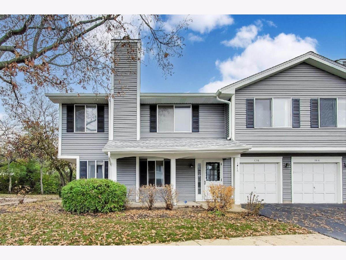 For Sale Deerfield Illinois, 1316 Barclay Lane