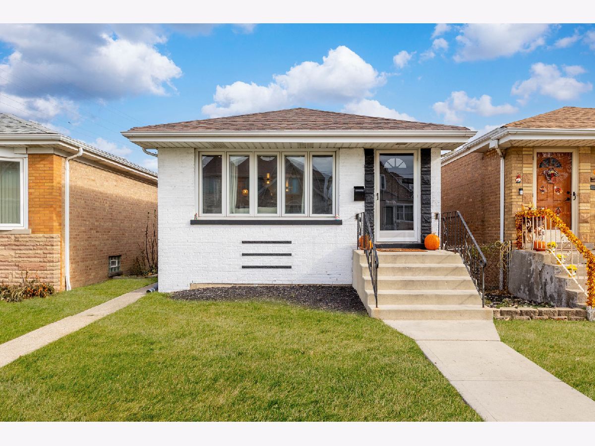  For Sale Chicago Illinois, 5105 Mobile Avenue