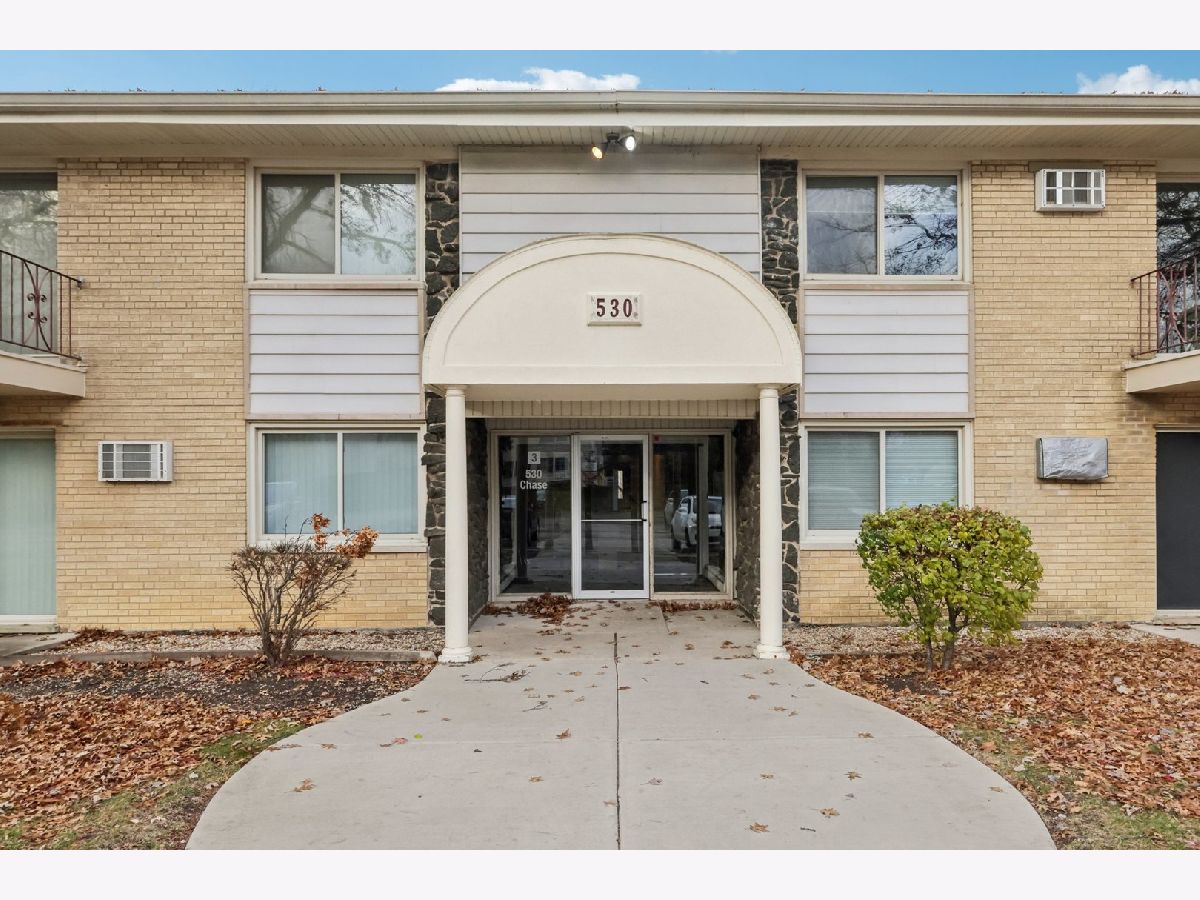  For Sale Clarendon Hills Illinois, 530 Chase Drive