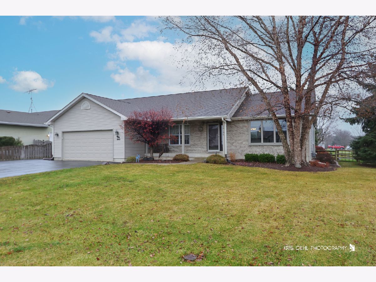  For Sale Hebron Illinois, 10106 Sharon Lane