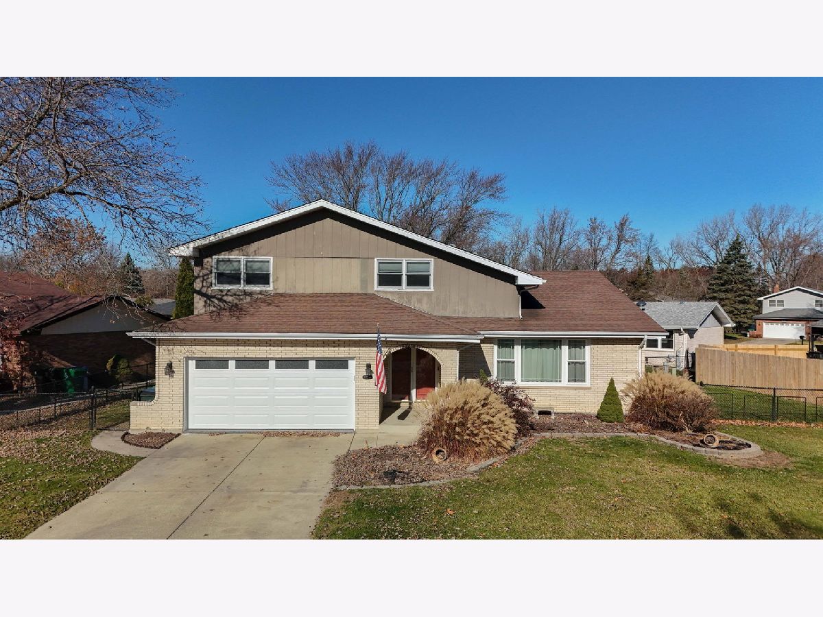  Sold Orland Park Illinois, 12210 Lake View