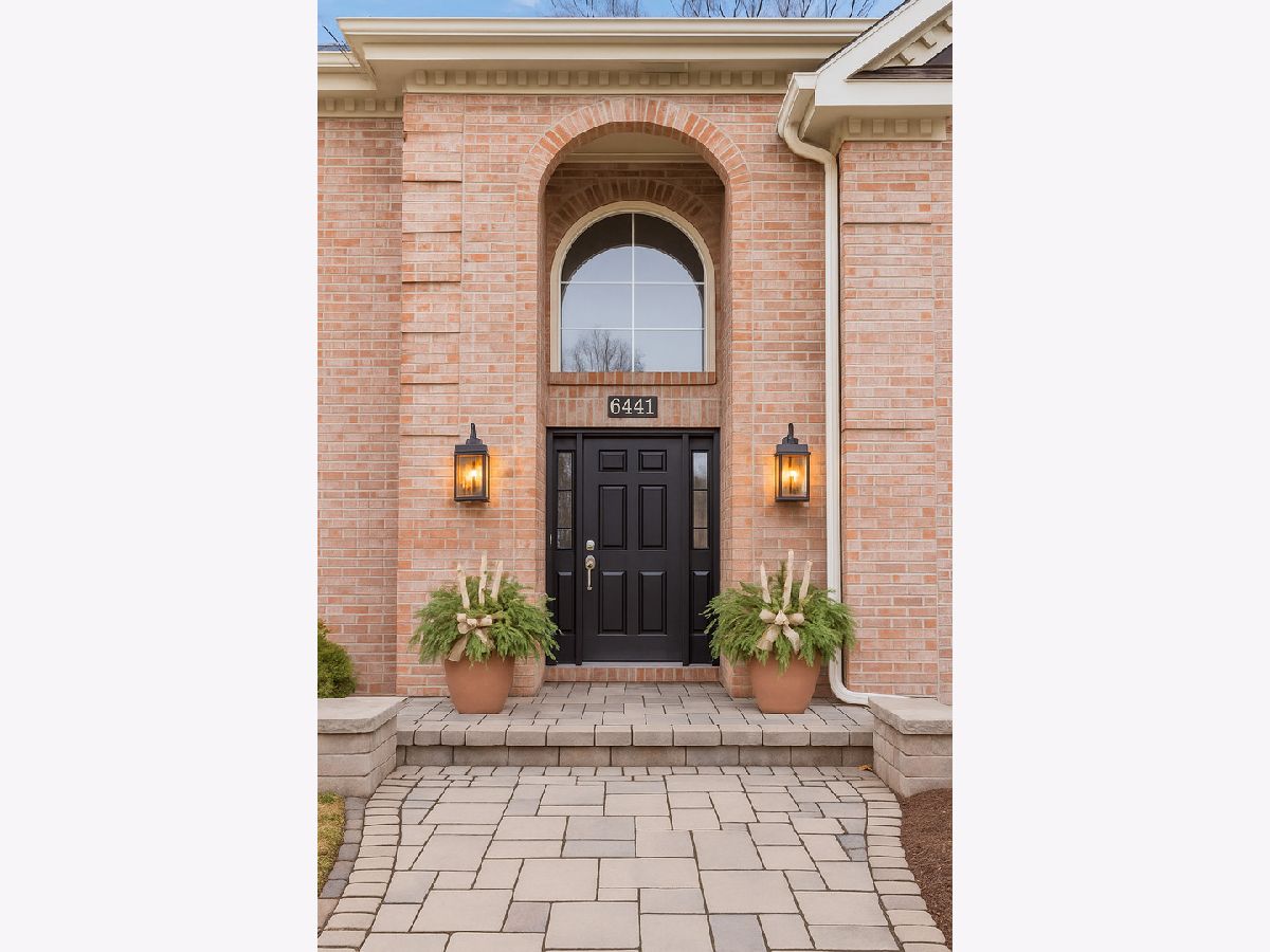  For Sale Woodridge Illinois, 6441 Bobby Jones Lane