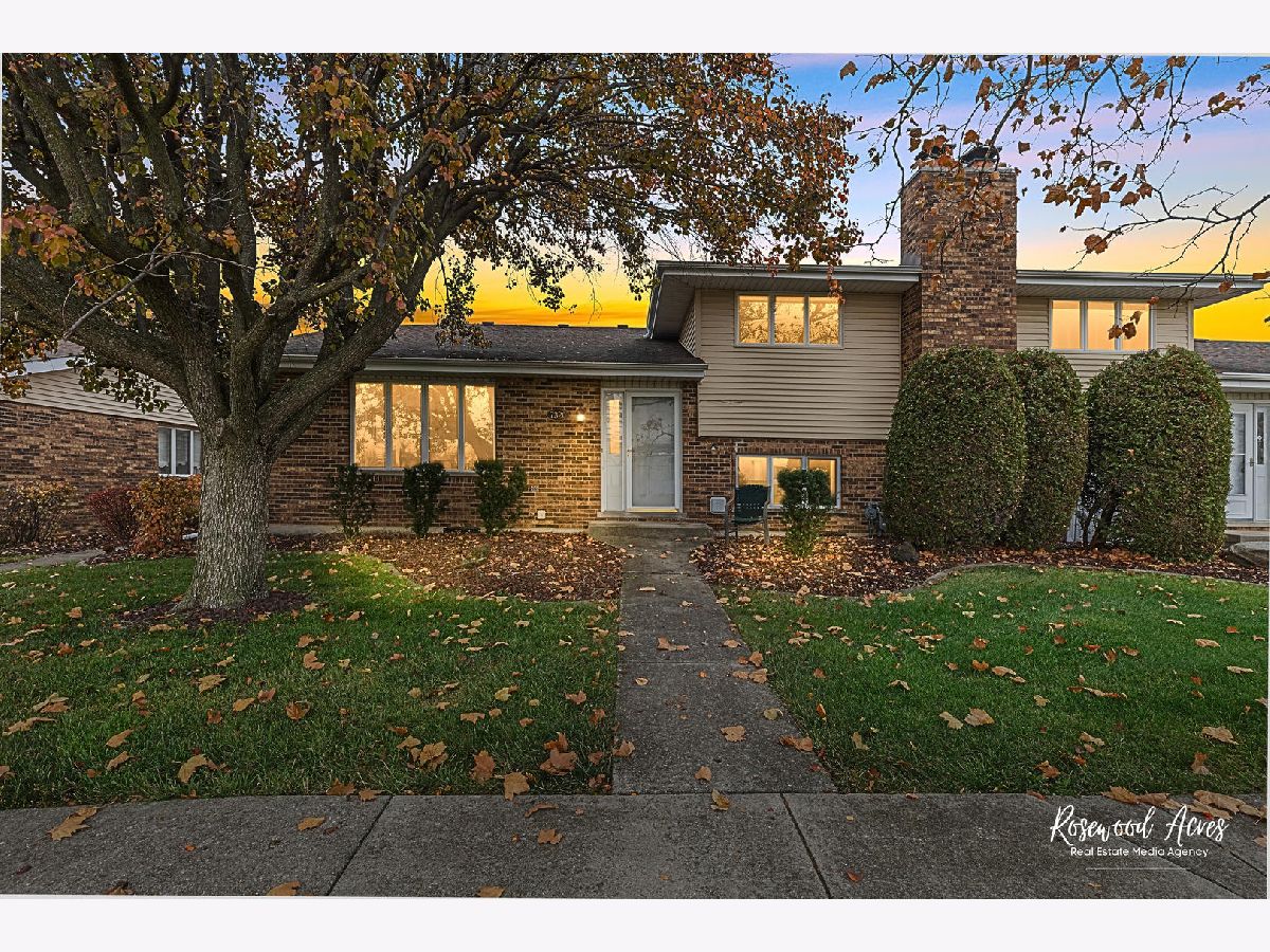  For Sale Orland Park Illinois, 7320 155th Street