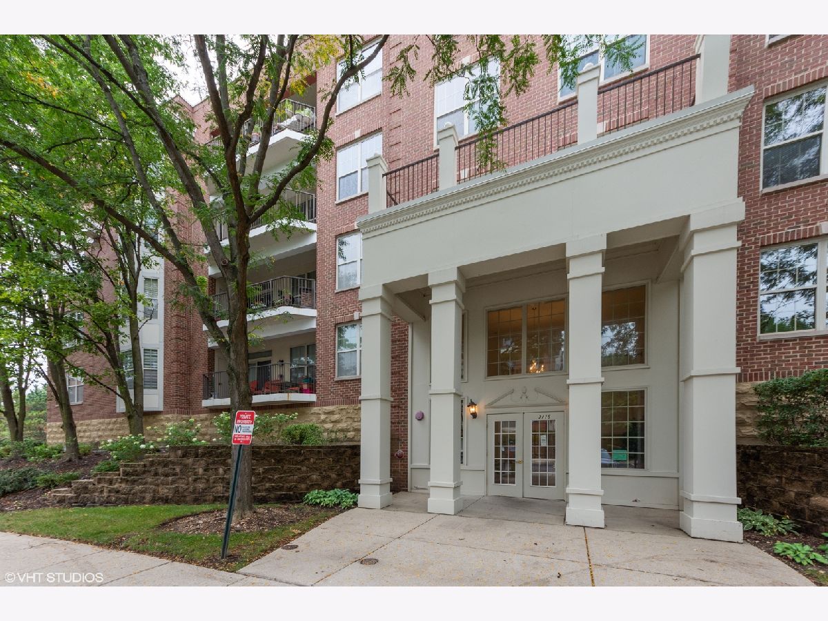  For Sale Rolling Meadows Illinois, 3115 Town Square Drive