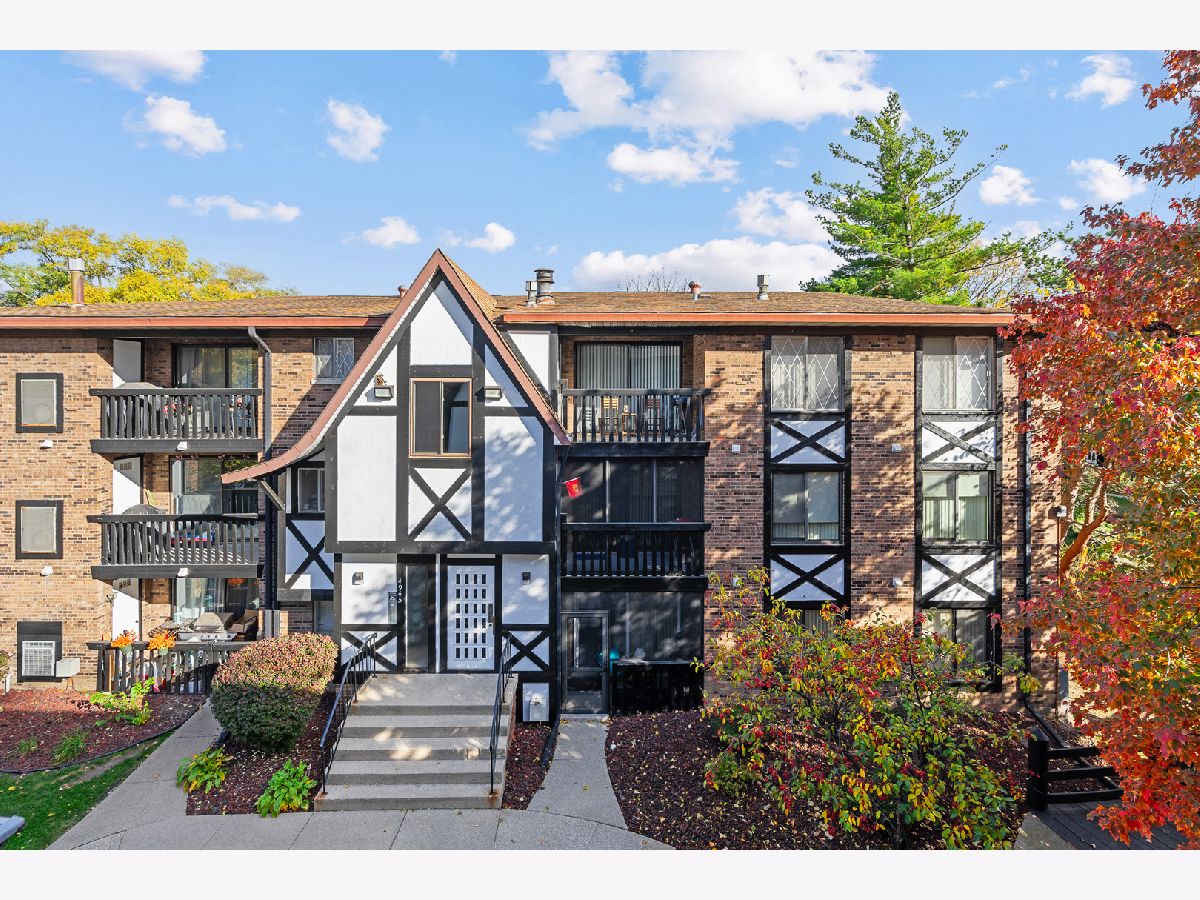  For Sale Crestwood Illinois, 13615 Lavergne Avenue