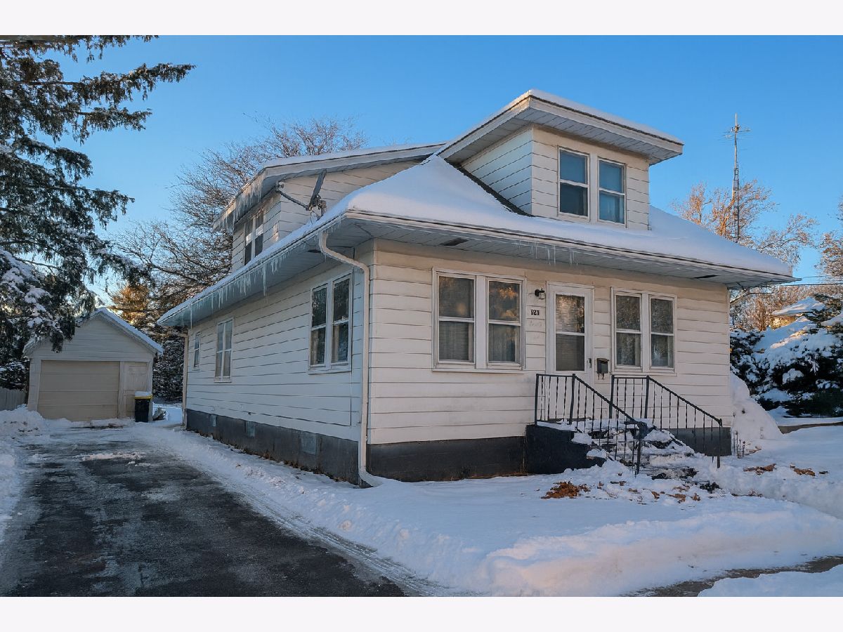  Sold Genoa Illinois, 321 Eureka