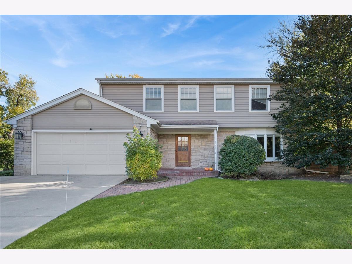  For Sale Northbrook Illinois, 2005 Greenview Road