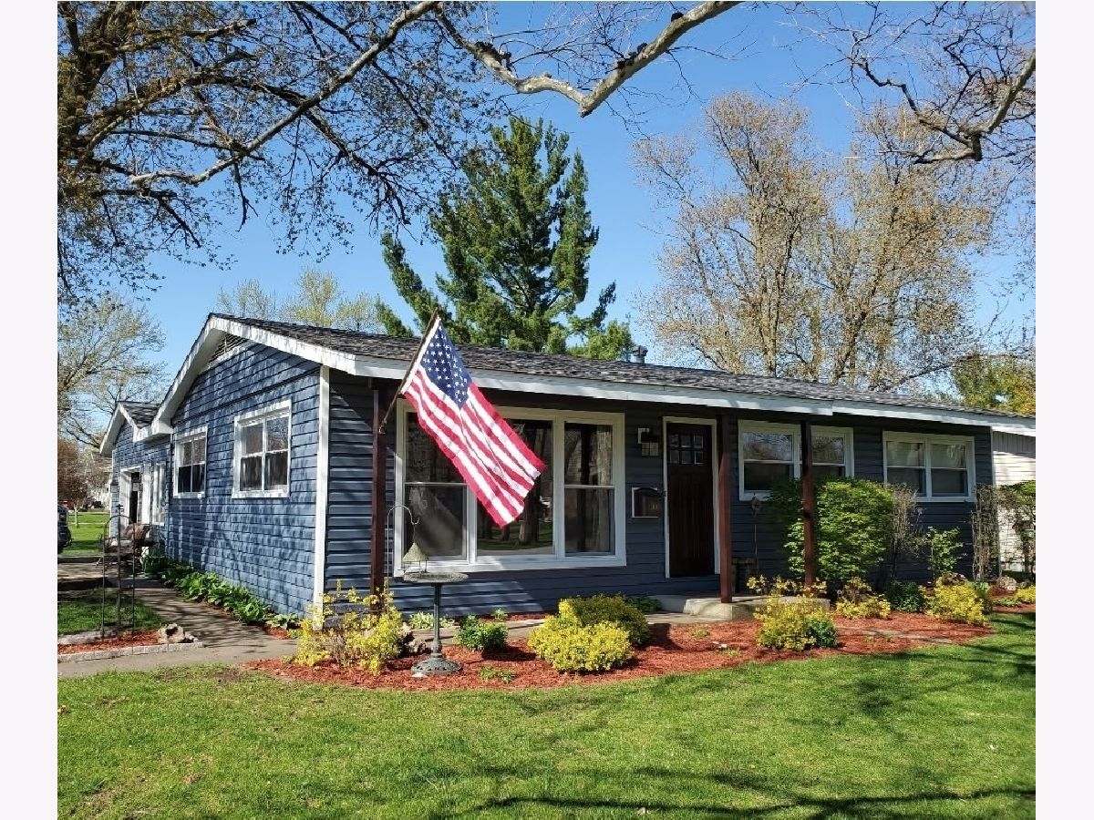  Sold Fairbury Illinois, 100 Willow