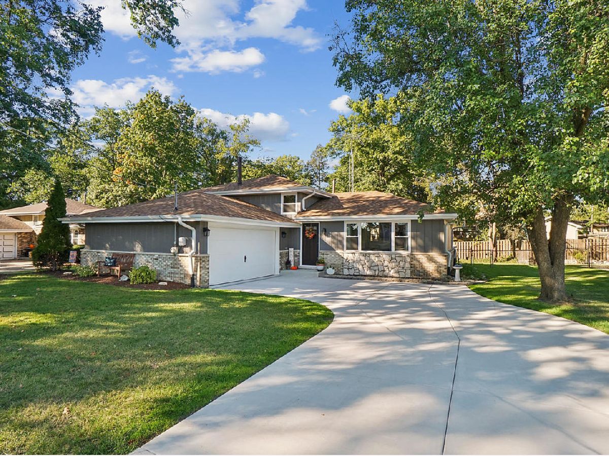  Sold New Lenox Illinois, 125 Kimber