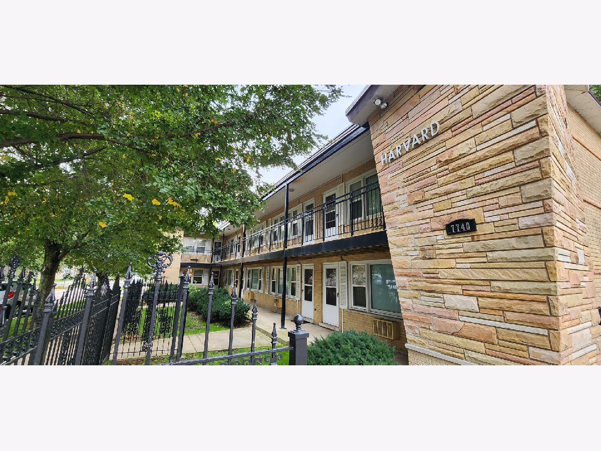  For Rent Forest Park Illinois, 7740 Harvard