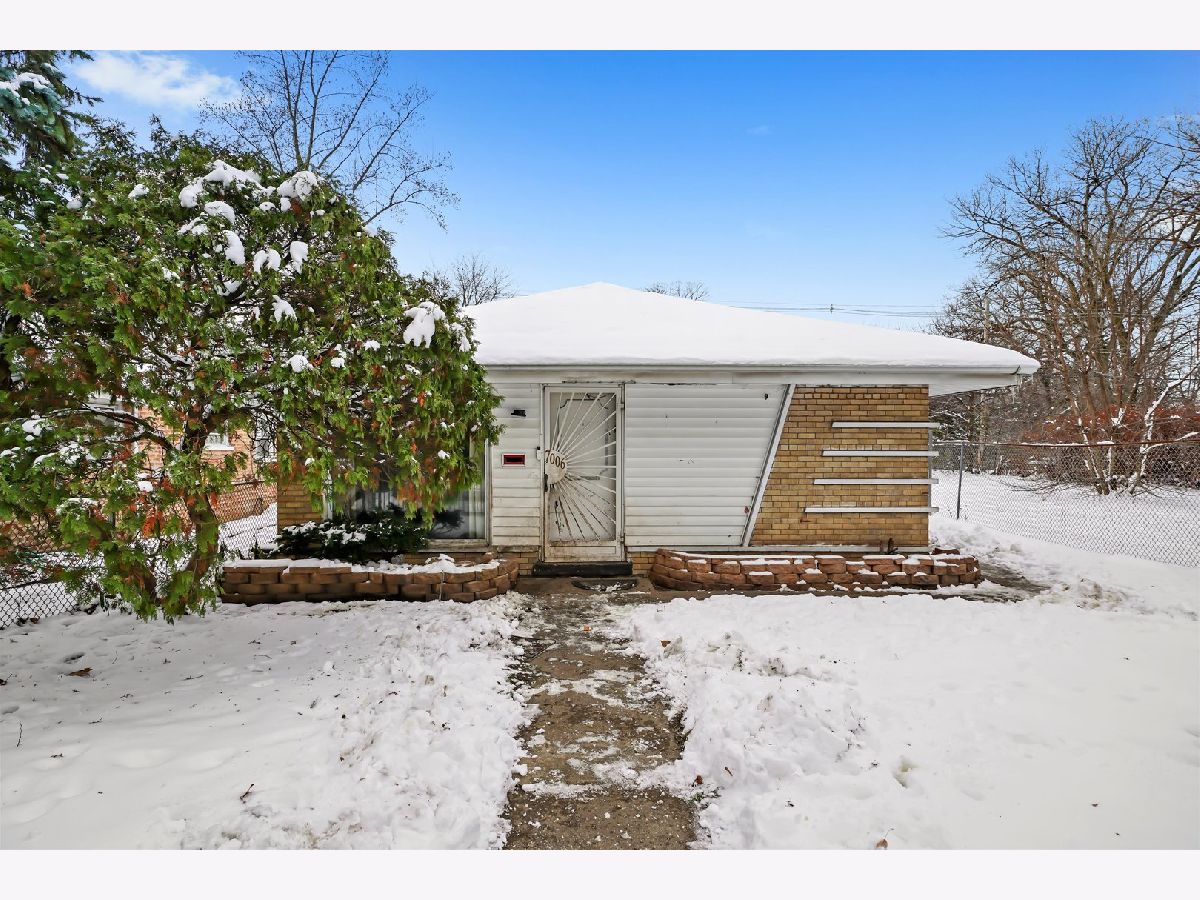  For Sale Chicago Illinois, 7006 Woodlawn Avenue