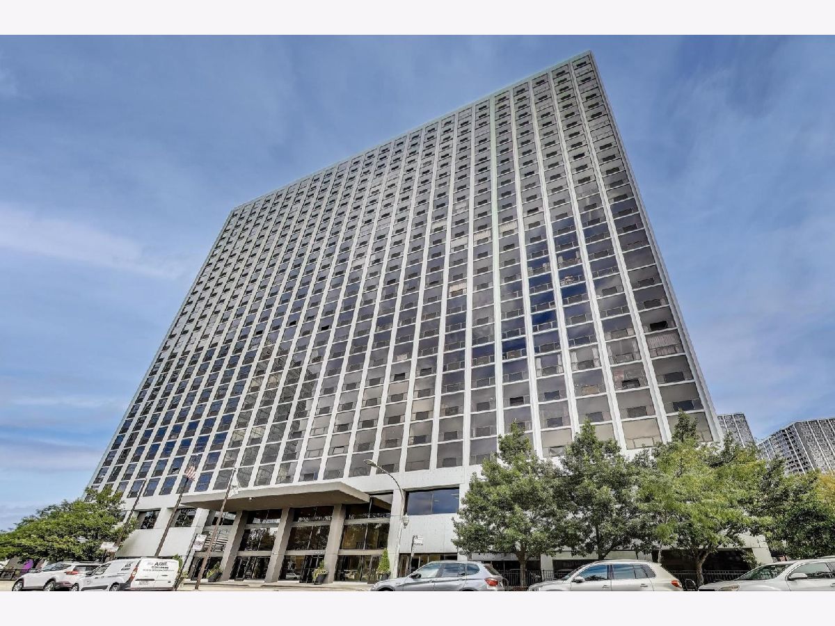  For Sale Chicago Illinois, 4343 Clarendon Avenue