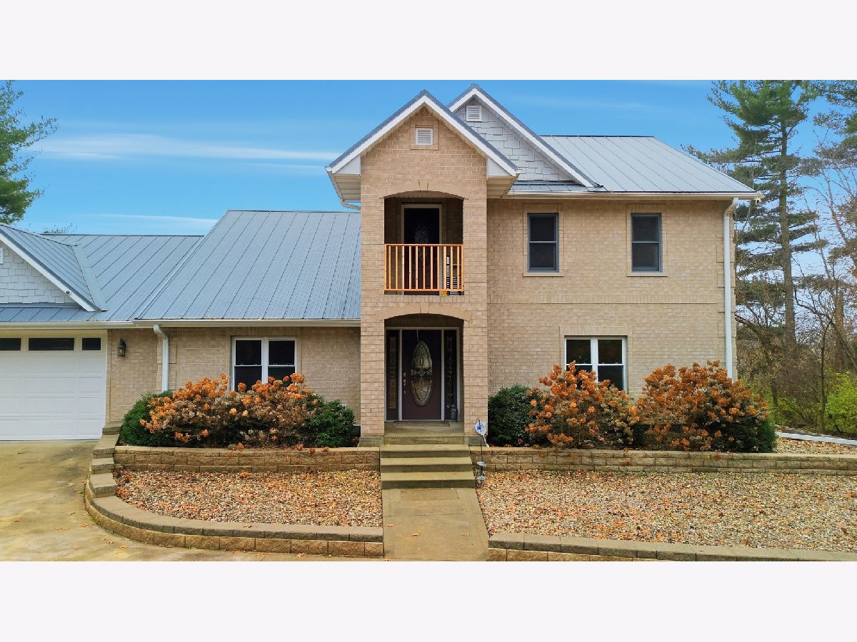  For Sale Dixon Illinois, 7231 Lost Nation Road