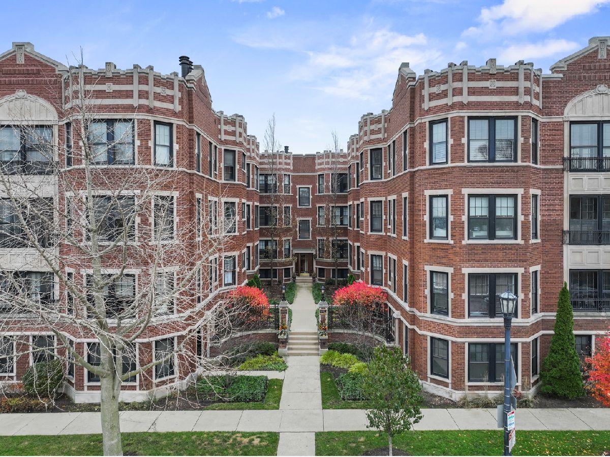  For Sale Evanston Illinois, 628 Sheridan Square