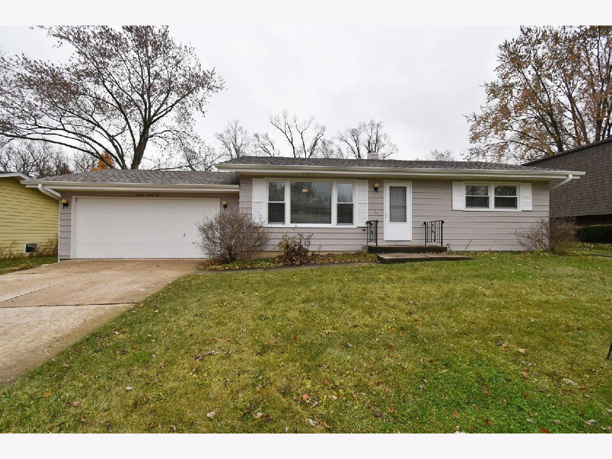  For Rent Elgin Illinois, 1191 Meadow