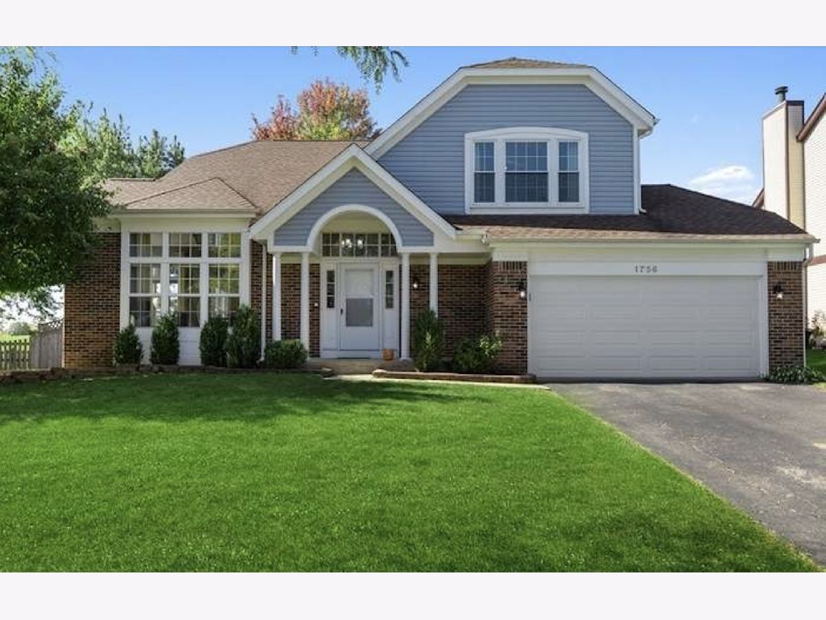  For Rent Crystal Lake Illinois, 1756 Bradford