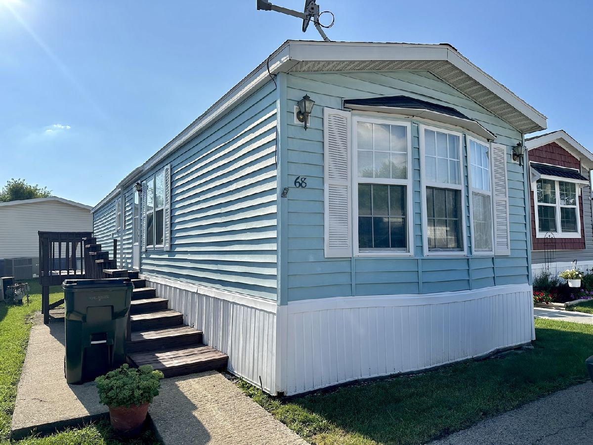  For Sale West Chicago Illinois, 27W370 Geneva Road