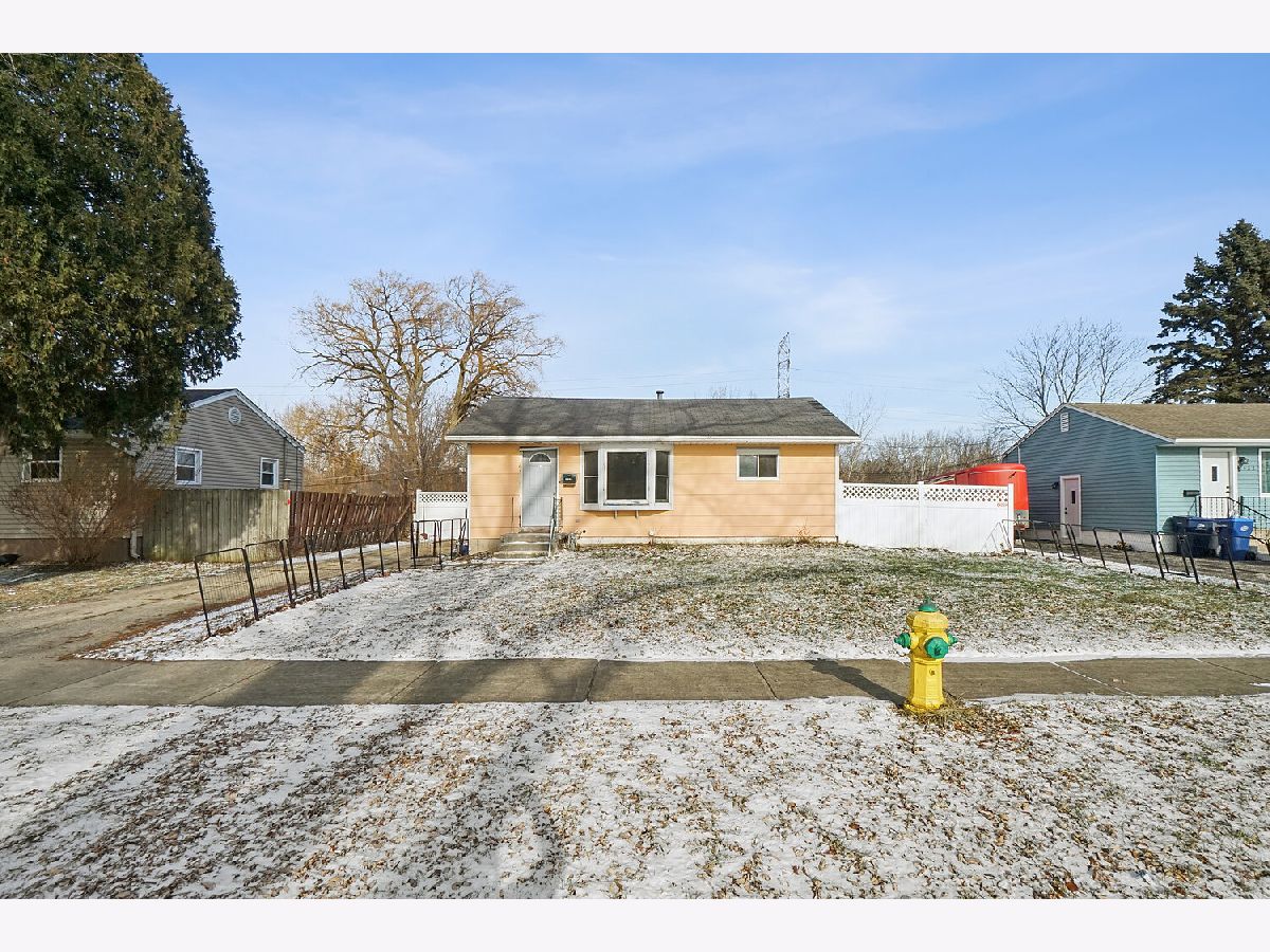  For Sale Waukegan Illinois, 1626 Rice Street