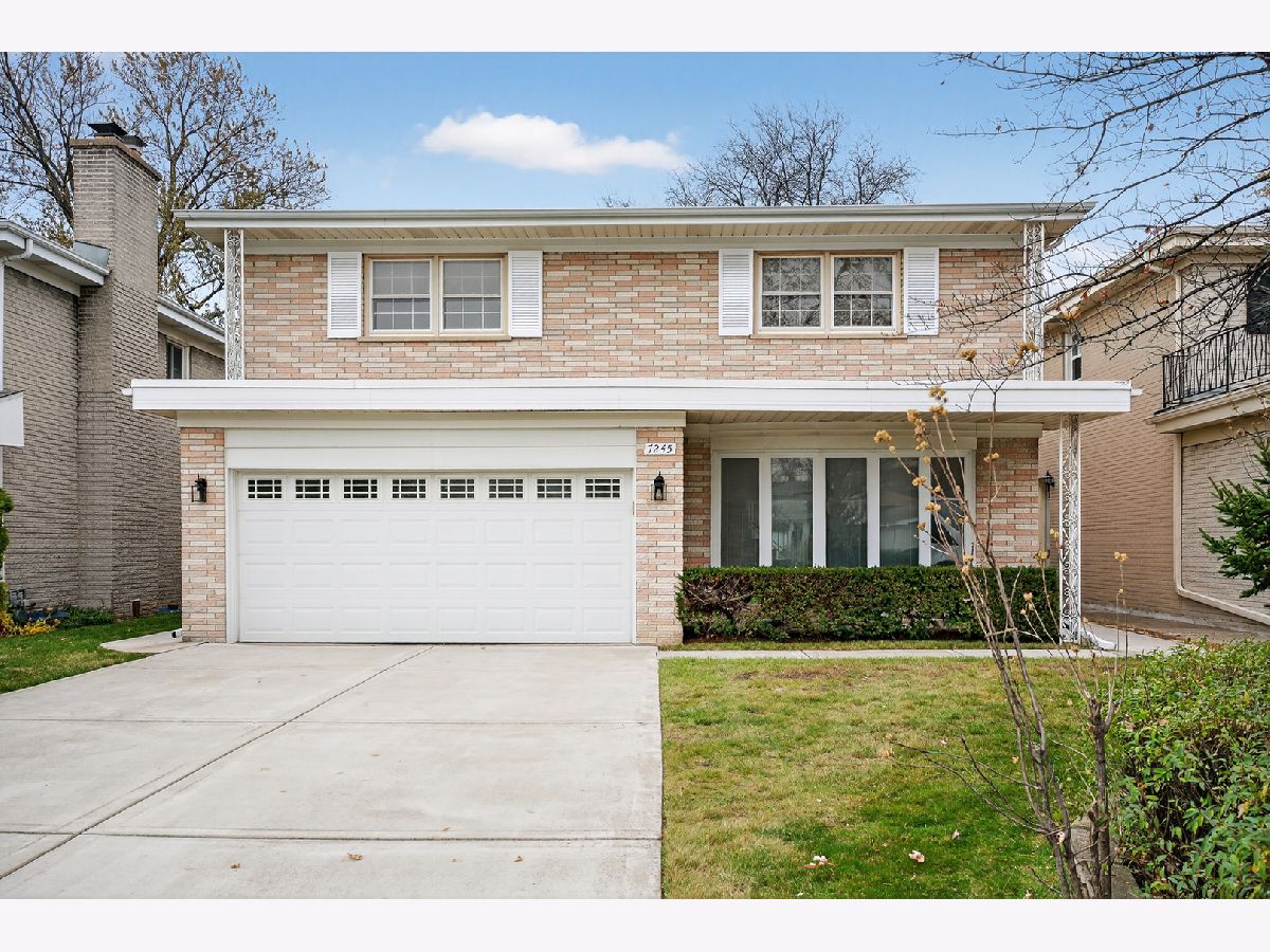  For Rent Lincolnwood Illinois, 7245 Kostner