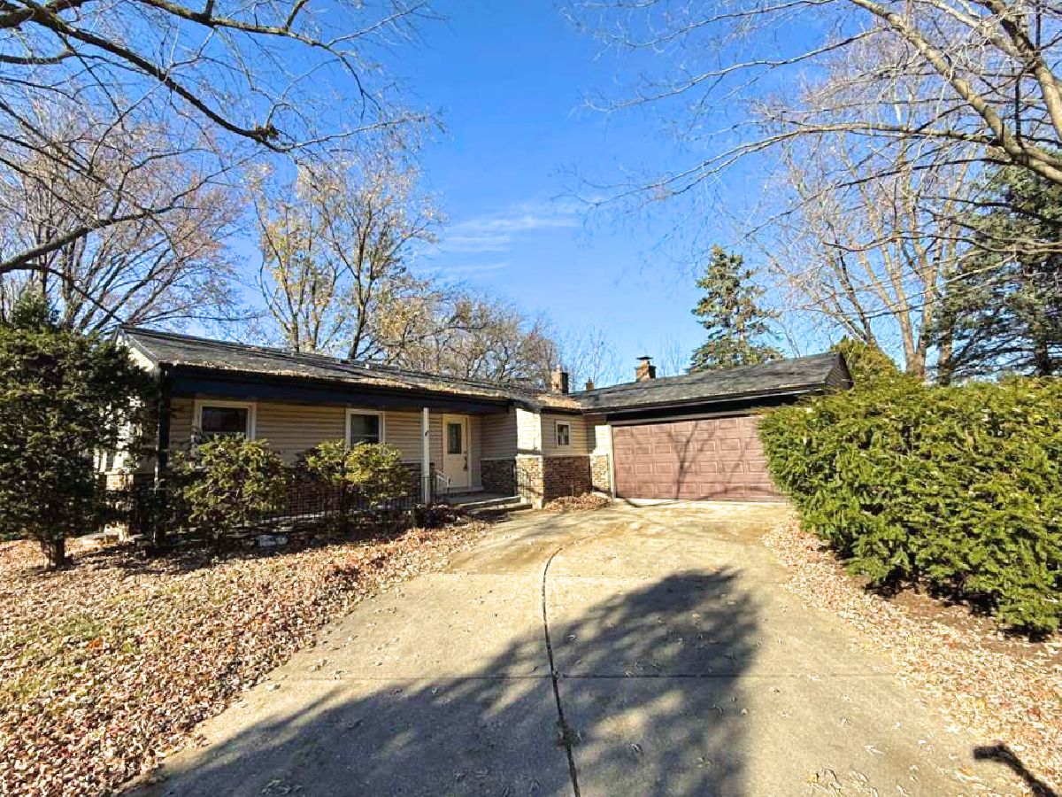  For Rent Arlington Heights Illinois, 1704 Highland