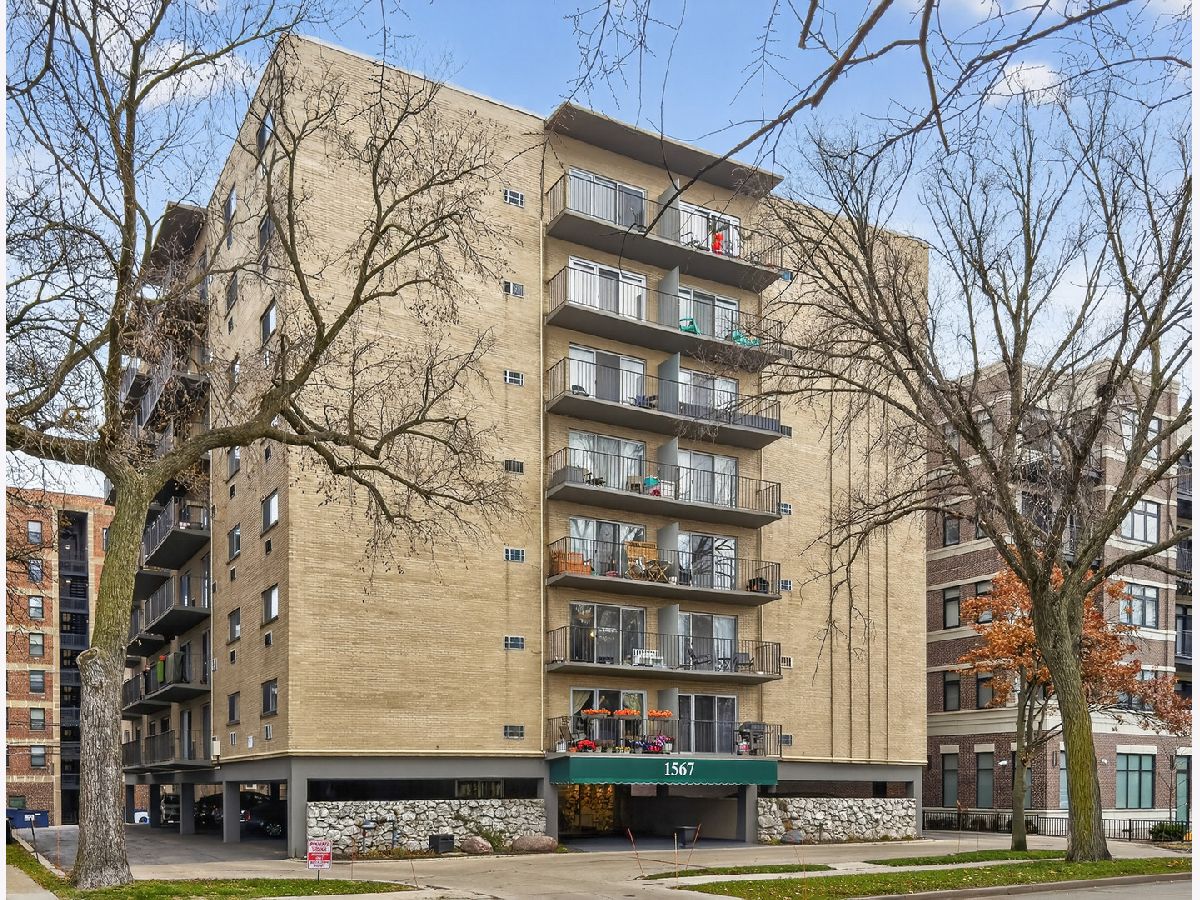Condominiums Sold Ridgeview Tower Evanston Illinois, 1567 Ridge