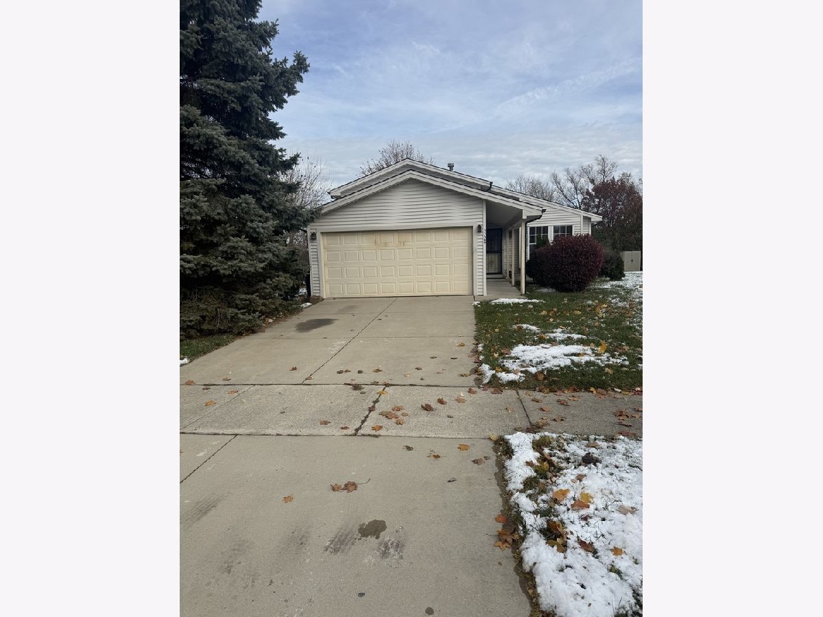  For Sale Matteson Illinois, 5728 Woodgate Drive