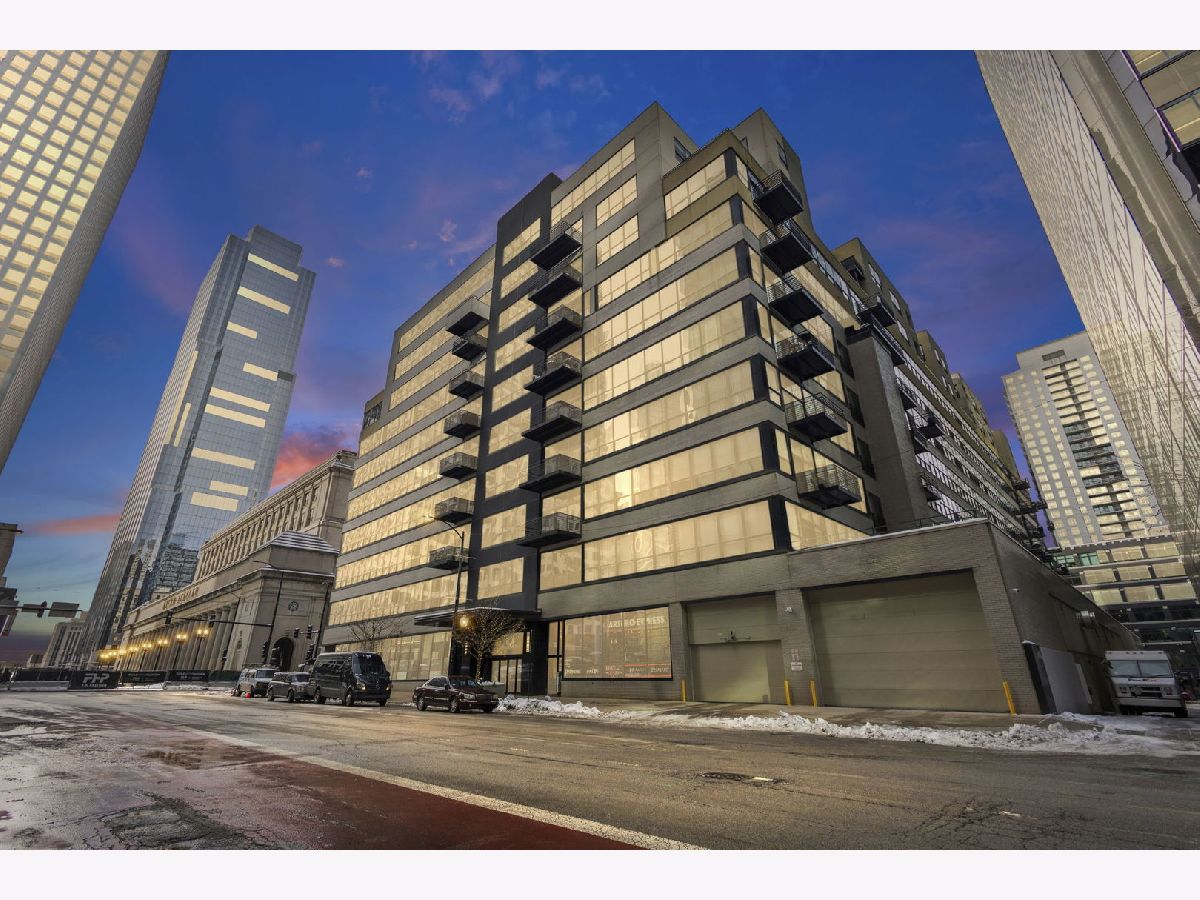  Rented Chicago Illinois, 130 Canal