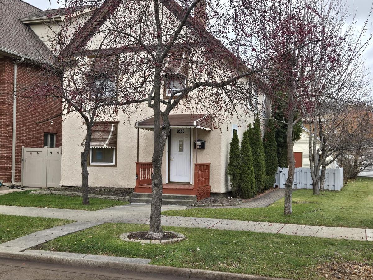  For Sale Morton Grove Illinois, 8535 Callie Avenue