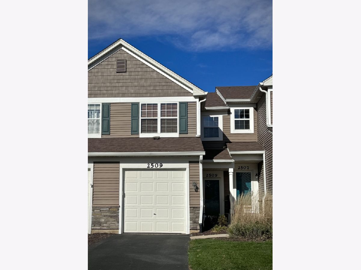  For Rent Naperville Illinois, 2509 Oneida