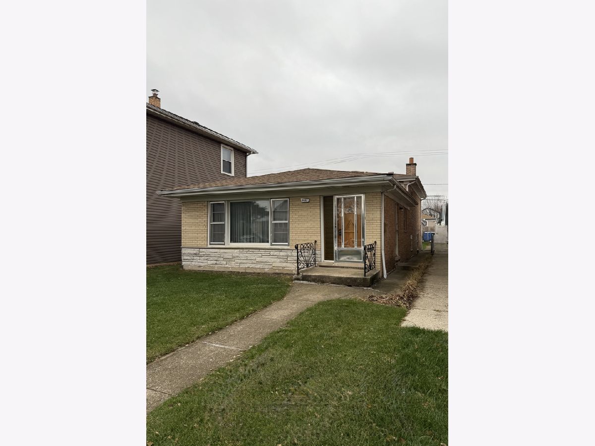  For Sale Chicago Illinois, 2922 Mulligan Avenue