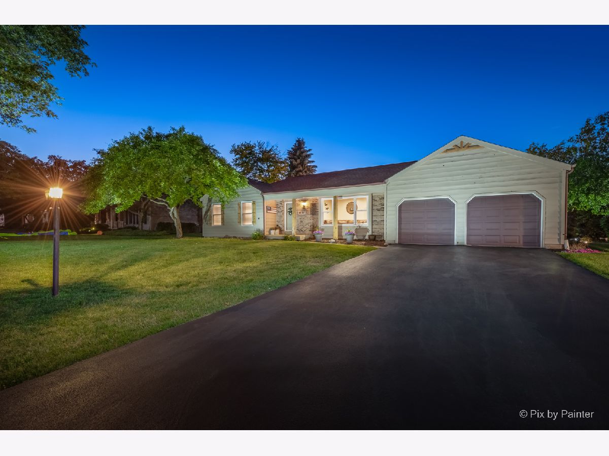  Sold Algonquin Illinois, 1210 Brandywine