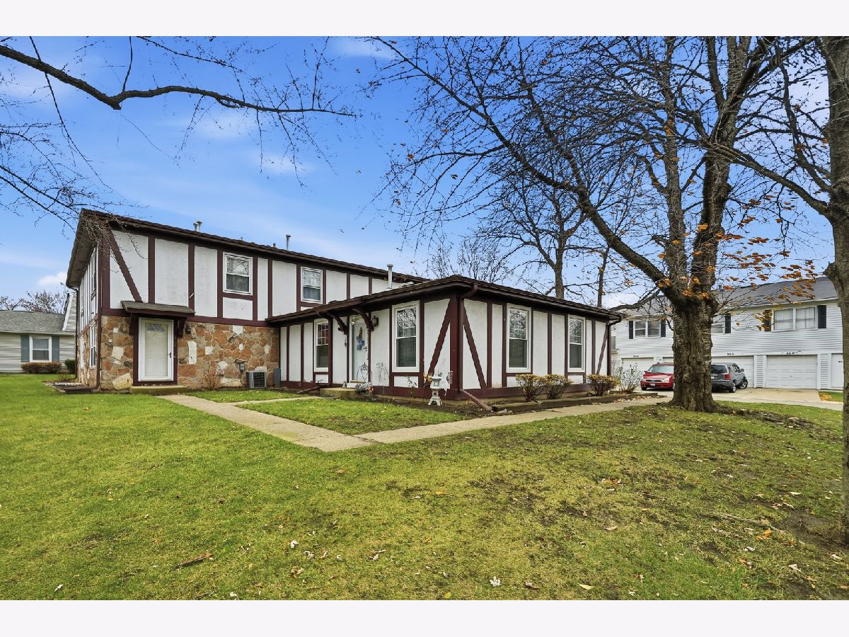  For Sale Vernon Hills Illinois, 311 Meadow Court