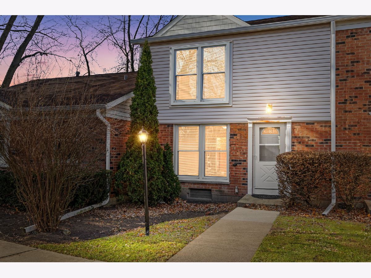  Rented Streamwood Illinois, 3065 Kingston