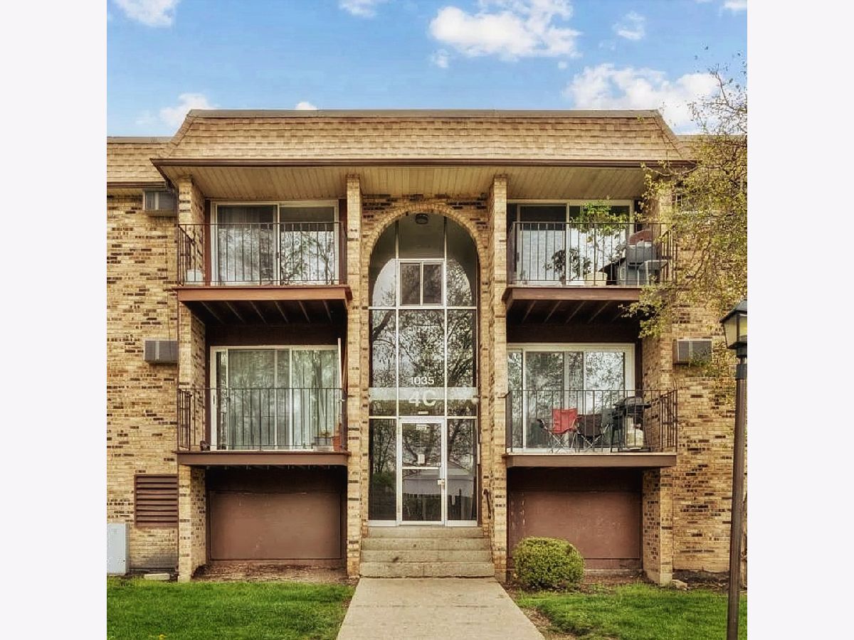  For Rent Hoffman Estates Illinois, 1035 Higgins Quarters